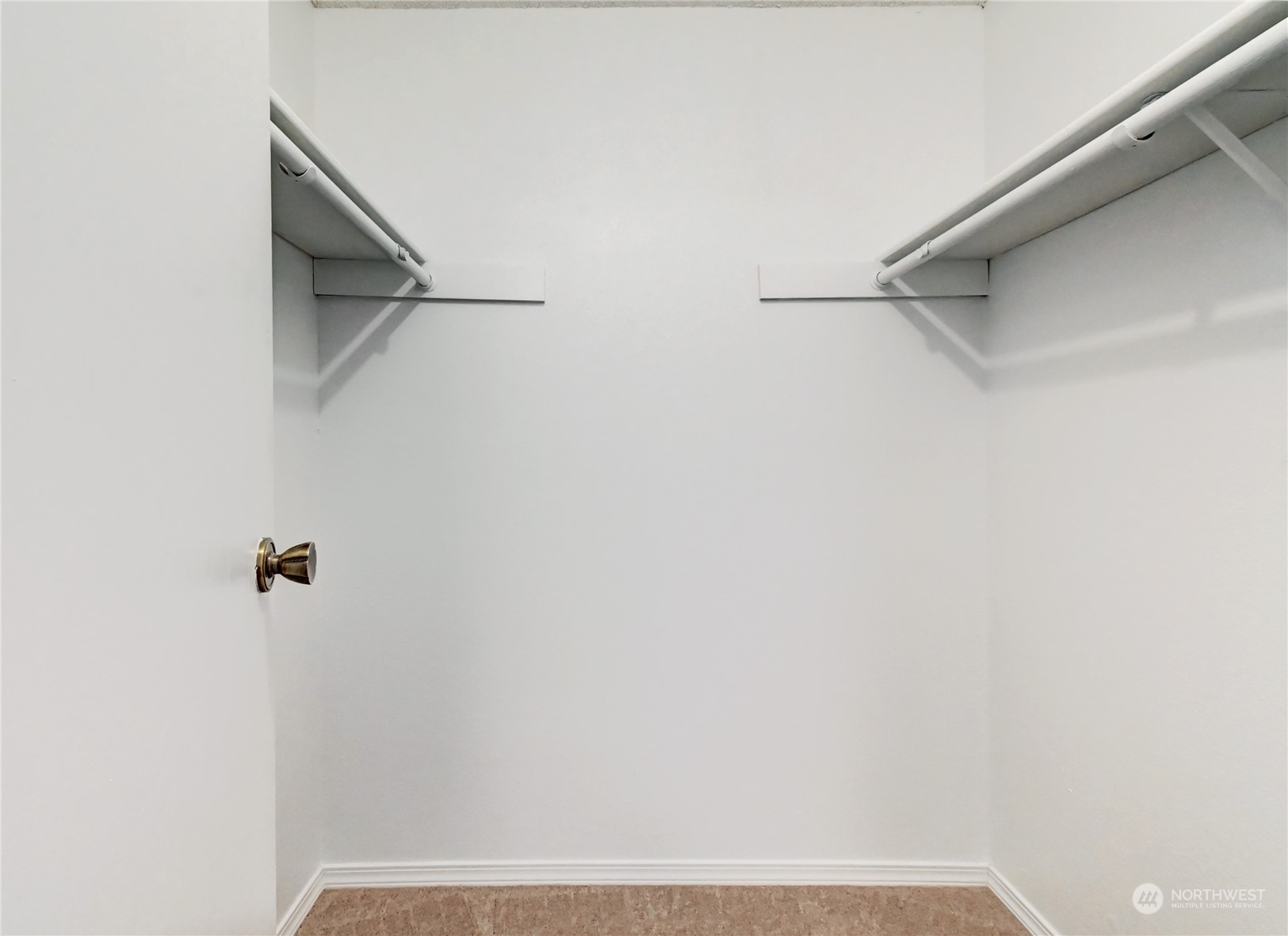 820 Cady Road, Unit F208 Everett, WA 98203 - Photo 19 of 25 Gallery Image 19
