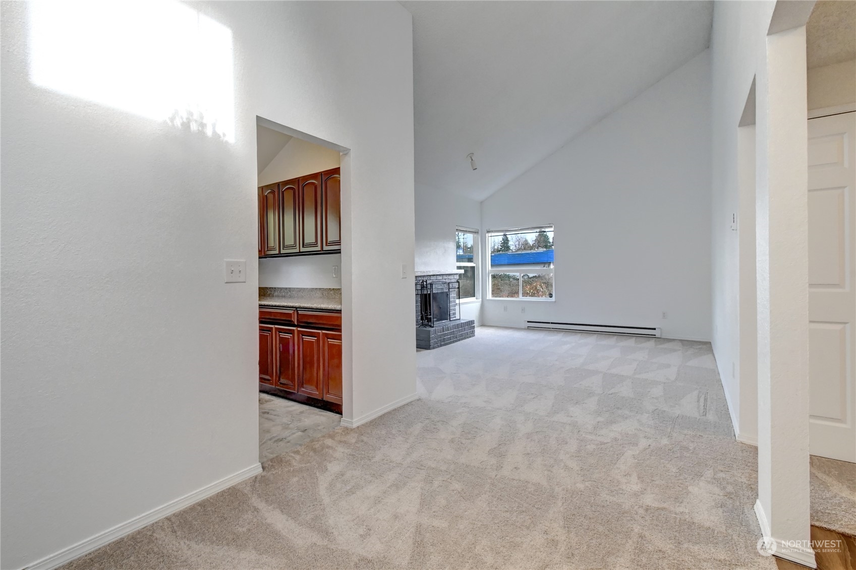 820 Cady Road, Unit F208 Everett, WA 98203 - Photo 6 of 25 Gallery Image 6
