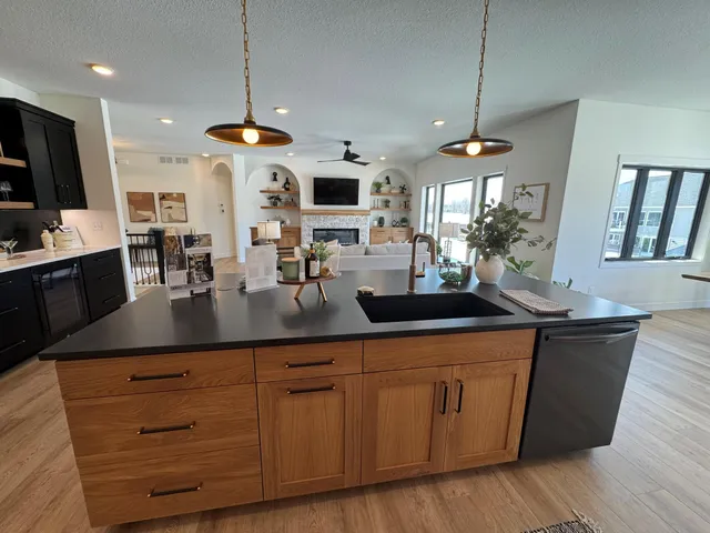 $759,000 | 702 Summer Avenue Southeast, New Prague, MN 56071