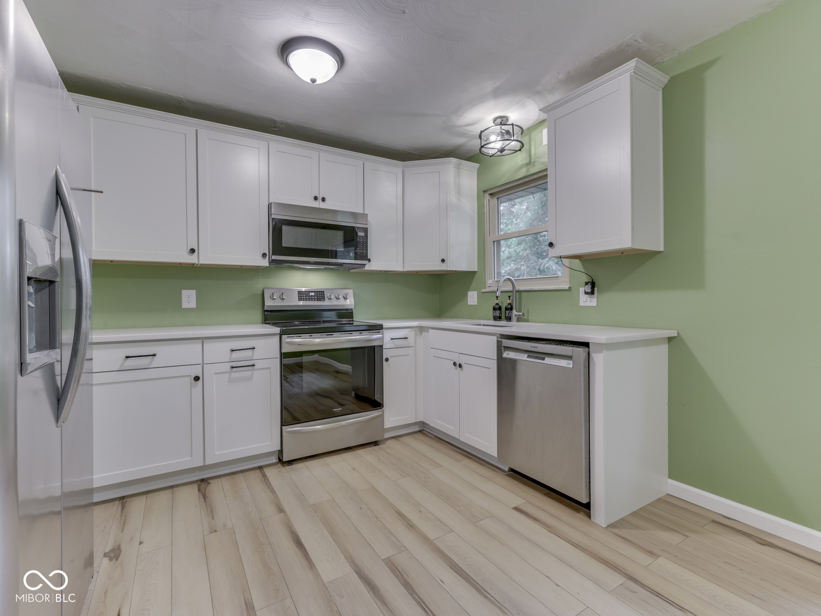 5337 Gambel Road Indianapolis, IN 46221 - Photo 13 of 37 Gallery Image 13