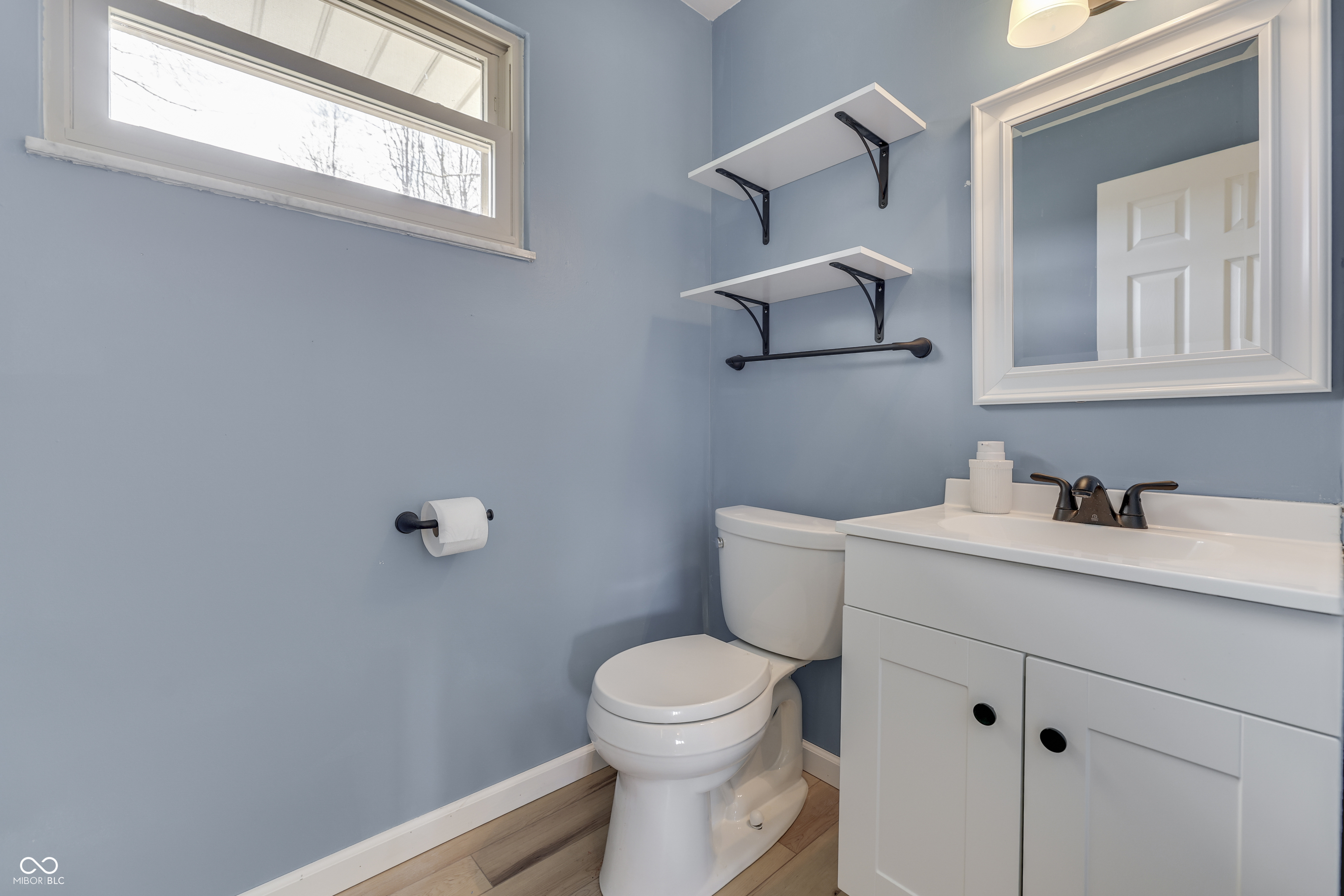 5337 Gambel Road Indianapolis, IN 46221 - Photo 14 of 37 Gallery Image 14