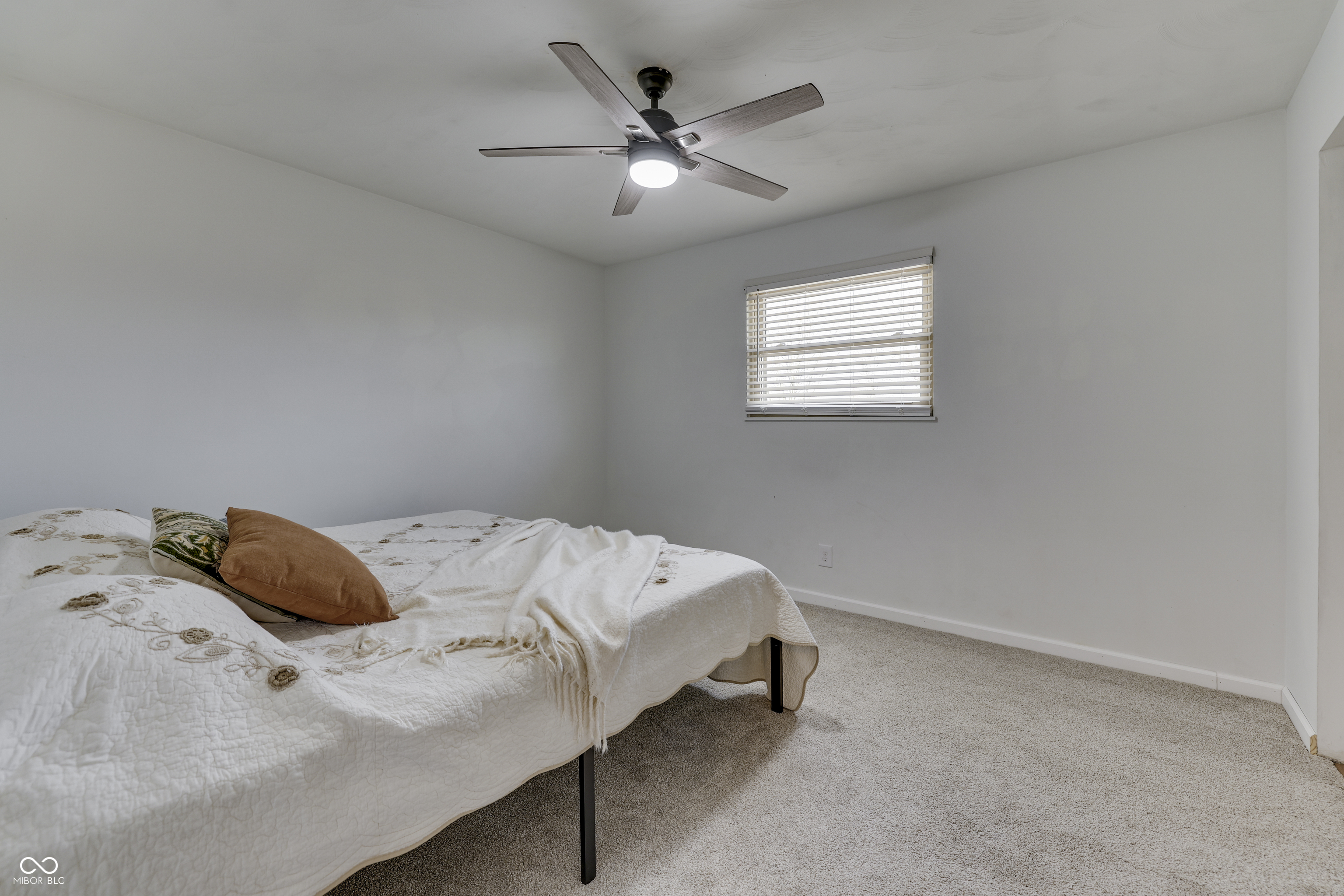5337 Gambel Road Indianapolis, IN 46221 - Photo 15 of 37 Gallery Image 15