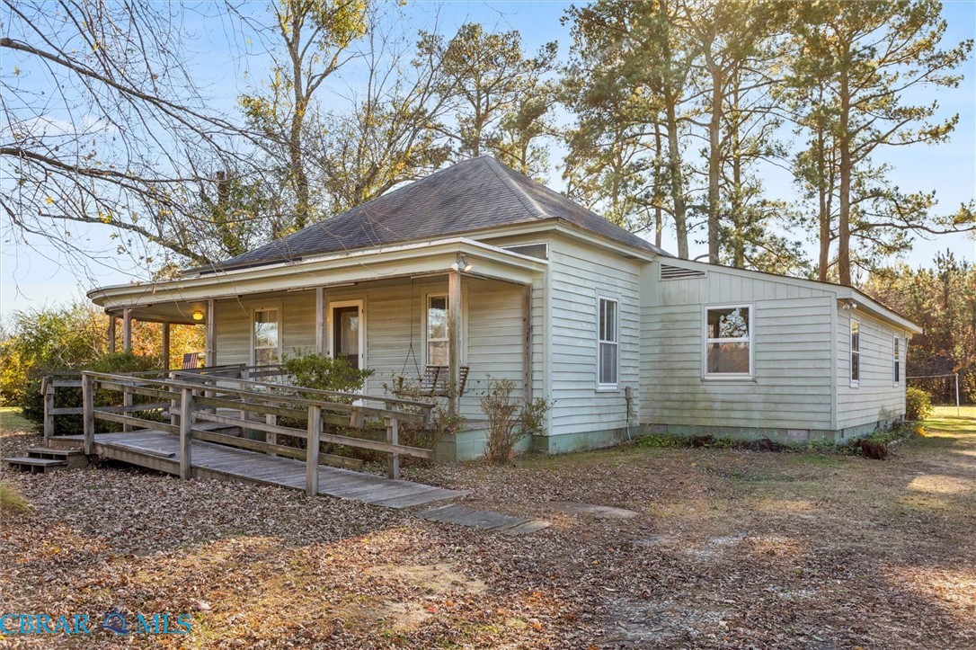 505 Centerville Road Shacklefords, VA 23156 - Photo 2 of 46