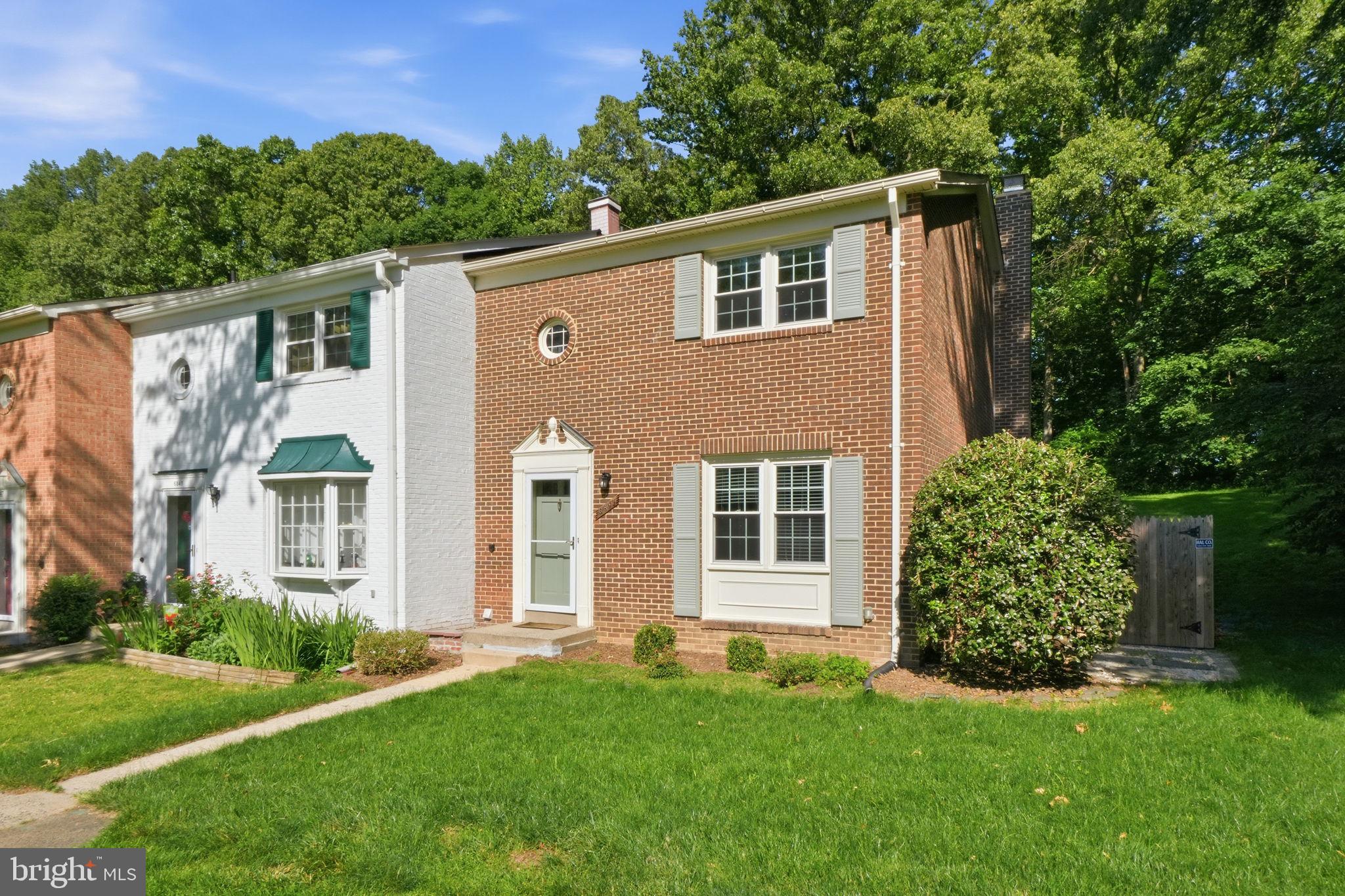 6851 Brian Michael Court Springfield, VA 22153 - Photo 2 of 25