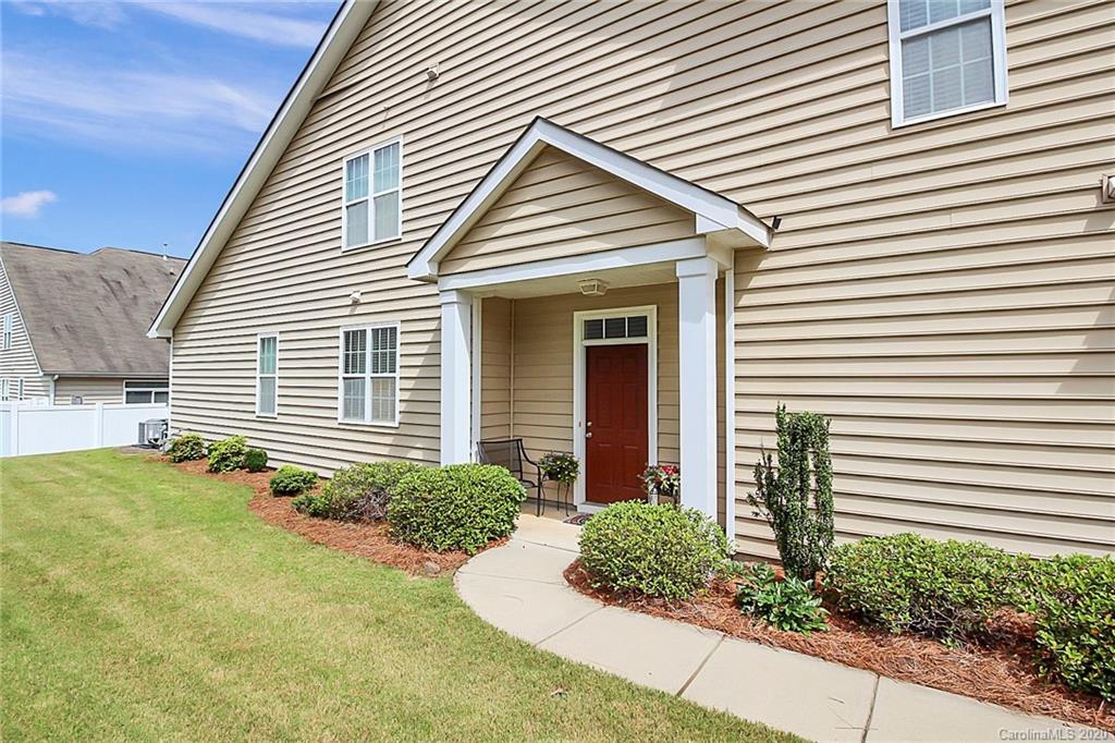 11118 Sandstone Road Charlotte, NC 28277 - Photo 3 of 36
