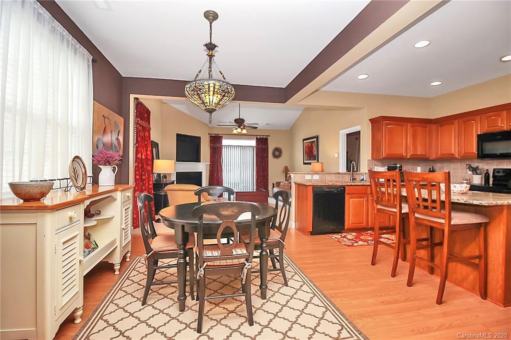 11118 Sandstone Road Charlotte, NC 28277 - Photo 4 of 36