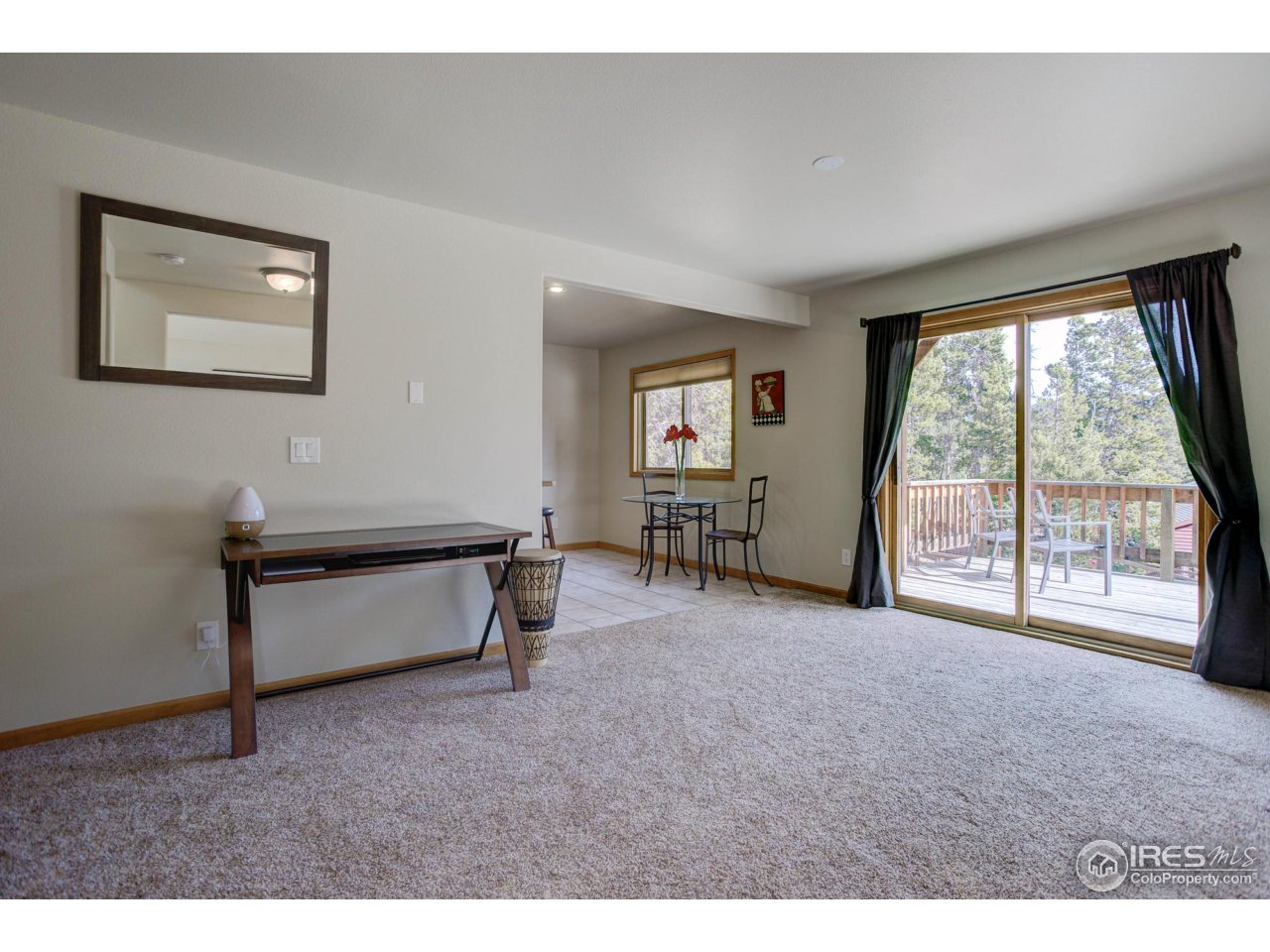 245 Feldspar Road Black Hawk, CO 80422 - Photo 8 of 34 Main Level Dining Room
