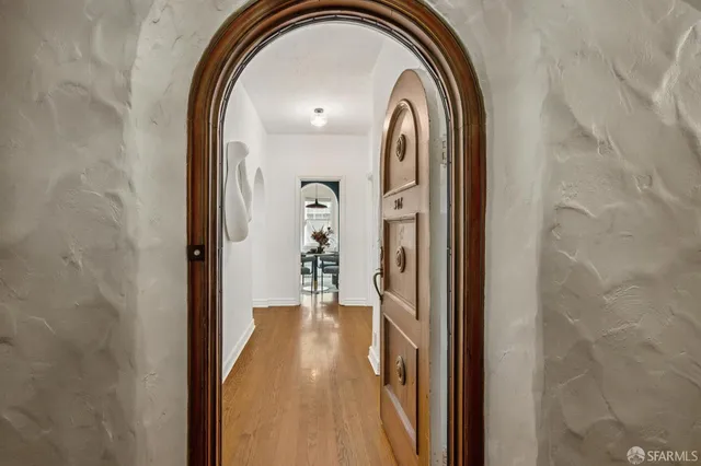 view of livingroom with washer and dryer