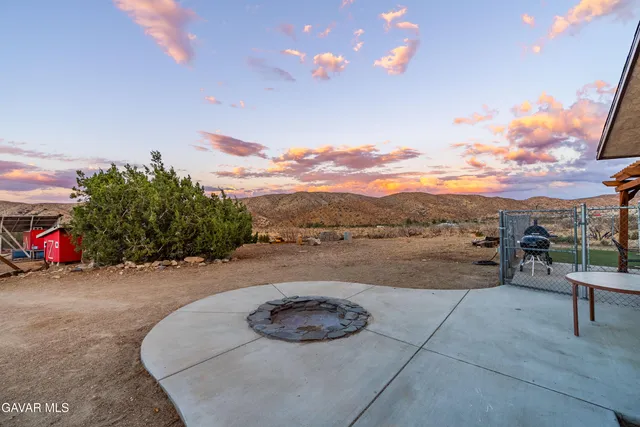 $359,990 | 29210 Cruthers Creek Road, Pearblossom, CA 93553