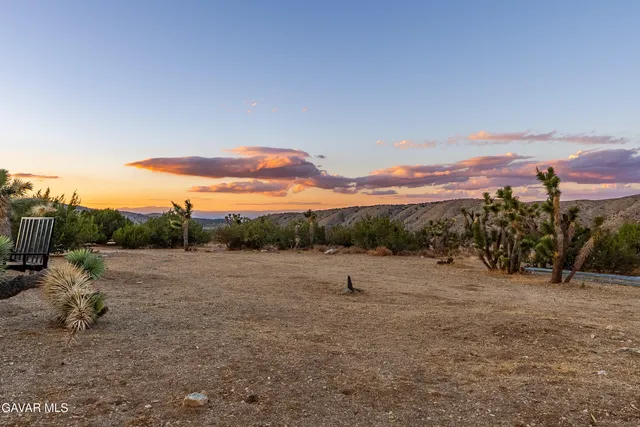 $359,990 | 29210 Cruthers Creek Road, Pearblossom, CA 93553