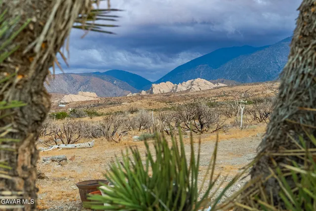 $359,990 | 29210 Cruthers Creek Road, Pearblossom, CA 93553