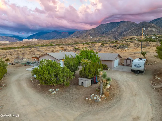 $359,990 | 29210 Cruthers Creek Road, Pearblossom, CA 93553