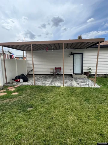 $329,000 | 1805 Carson Street, Rock Springs, WY 82901