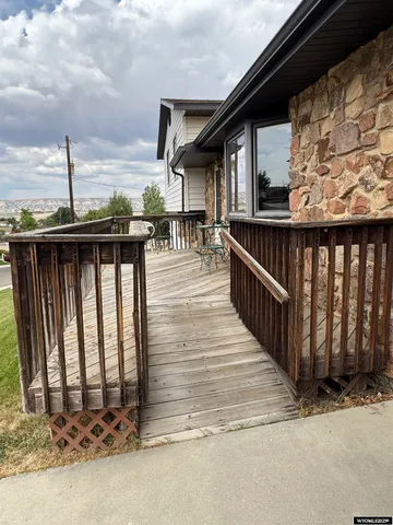 $329,000 | 1805 Carson Street, Rock Springs, WY 82901