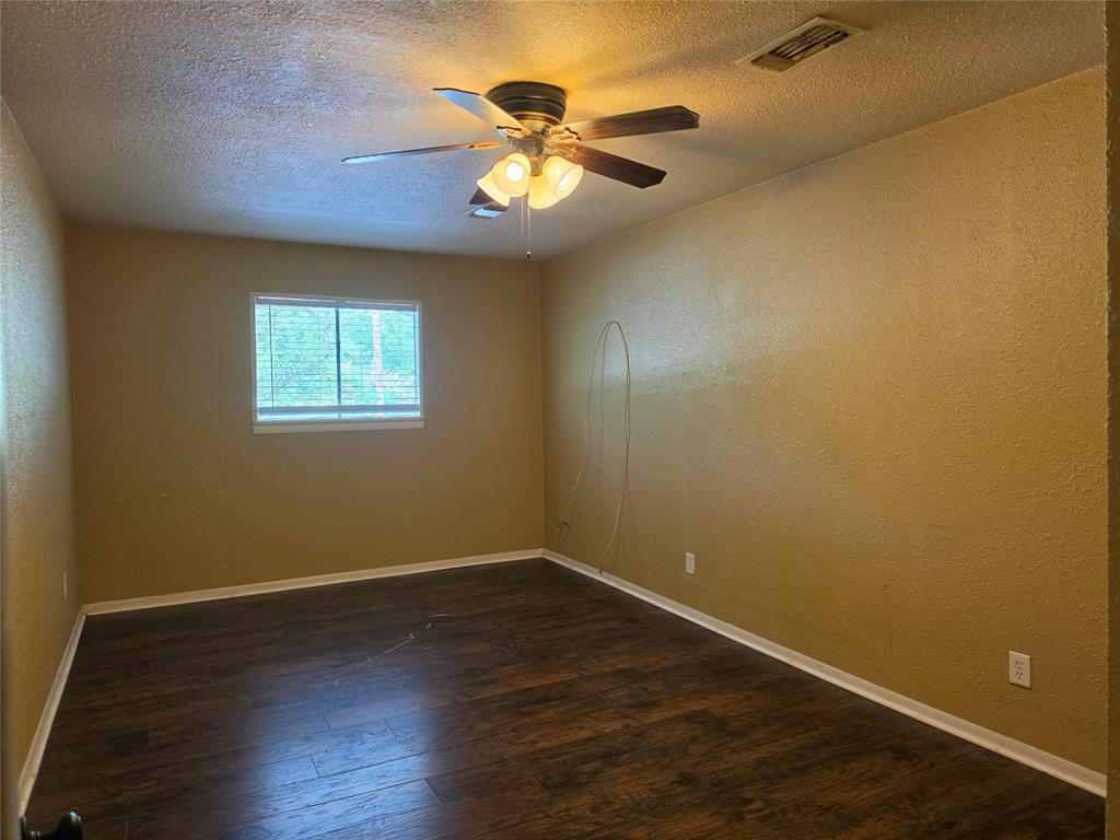 509 Starkey Street Bangs, TX 76823 - Photo 13 of 19
