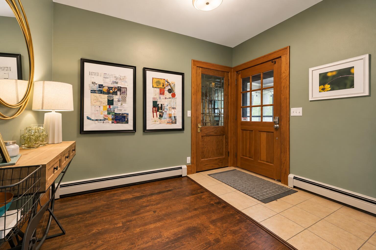 2147 North 56th Street Milwaukee, WI 53208 - Photo 3 of 33 Entry