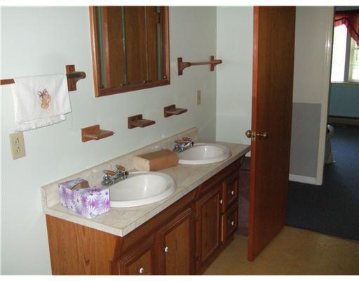 11 Old Thompson Road Buxton, ME 04093 - Photo 8 of 20 Bathroom.