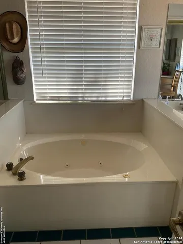 $1,450,000 | 636 Farm To Market Road 2790, Lytle, TX 78052