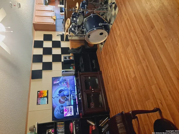 $1,450,000 | 636 Farm To Market Road 2790, Lytle, TX 78052