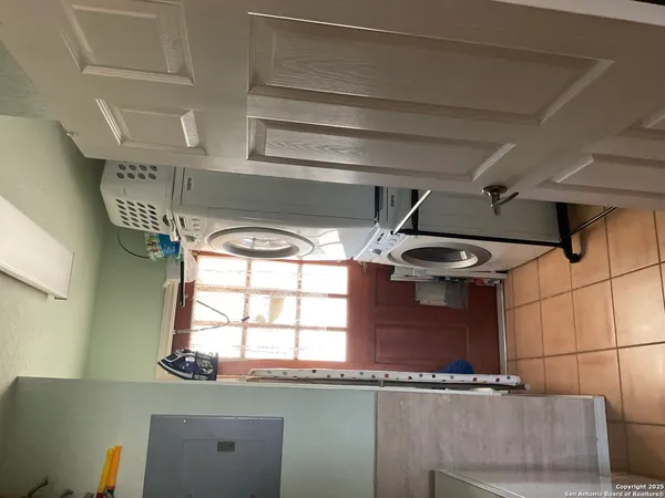 $1,450,000 | 636 Farm To Market Road 2790, Lytle, TX 78052