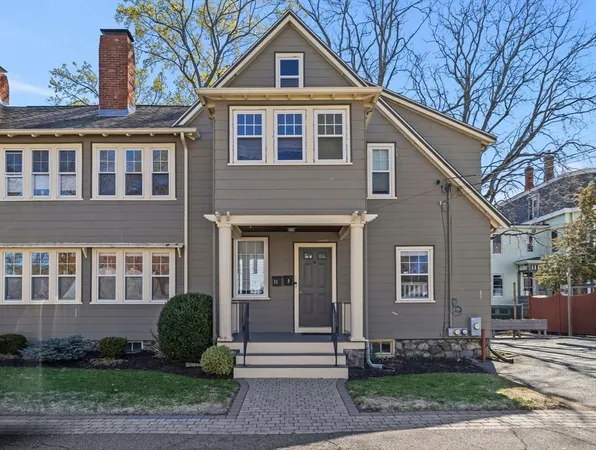 $3,250 | 9 Cottage Park, Unit 9, Melrose, MA 02176