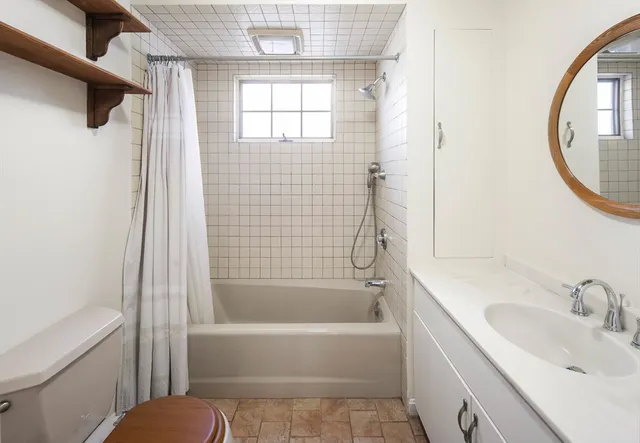 $3,500 | 72 Walden Street, Unit 2, Cambridge, MA 02140