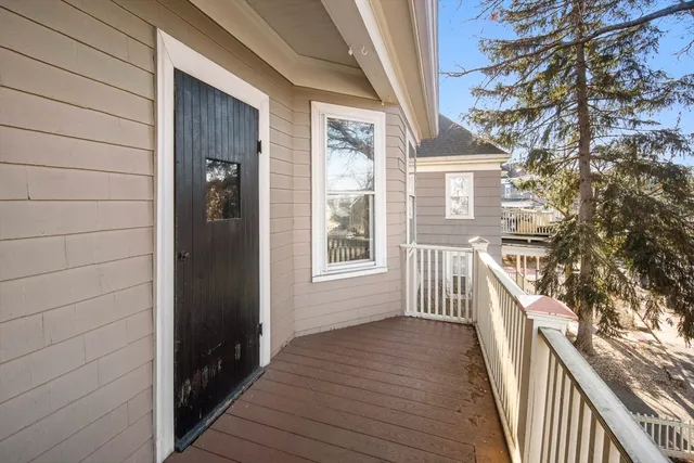 $3,500 | 72 Walden Street, Unit 2, Cambridge, MA 02140