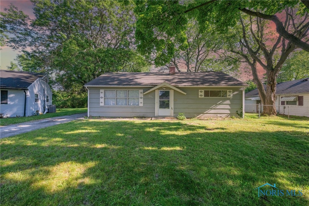 36 Independence Road Toledo, OH 43607 - Photo 1 of 29 Gallery Image 1