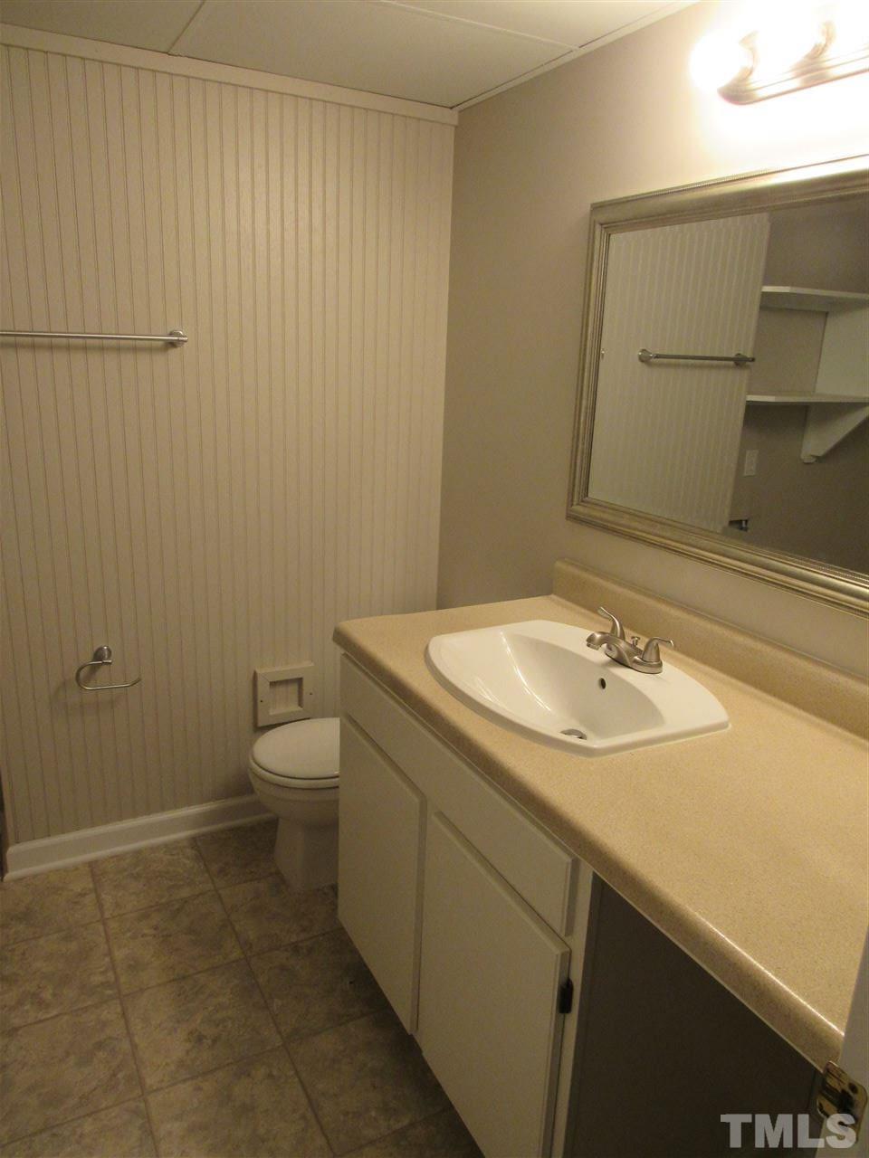 7405 Post Oak Road Raleigh, NC 27615 - Photo 13 of 24