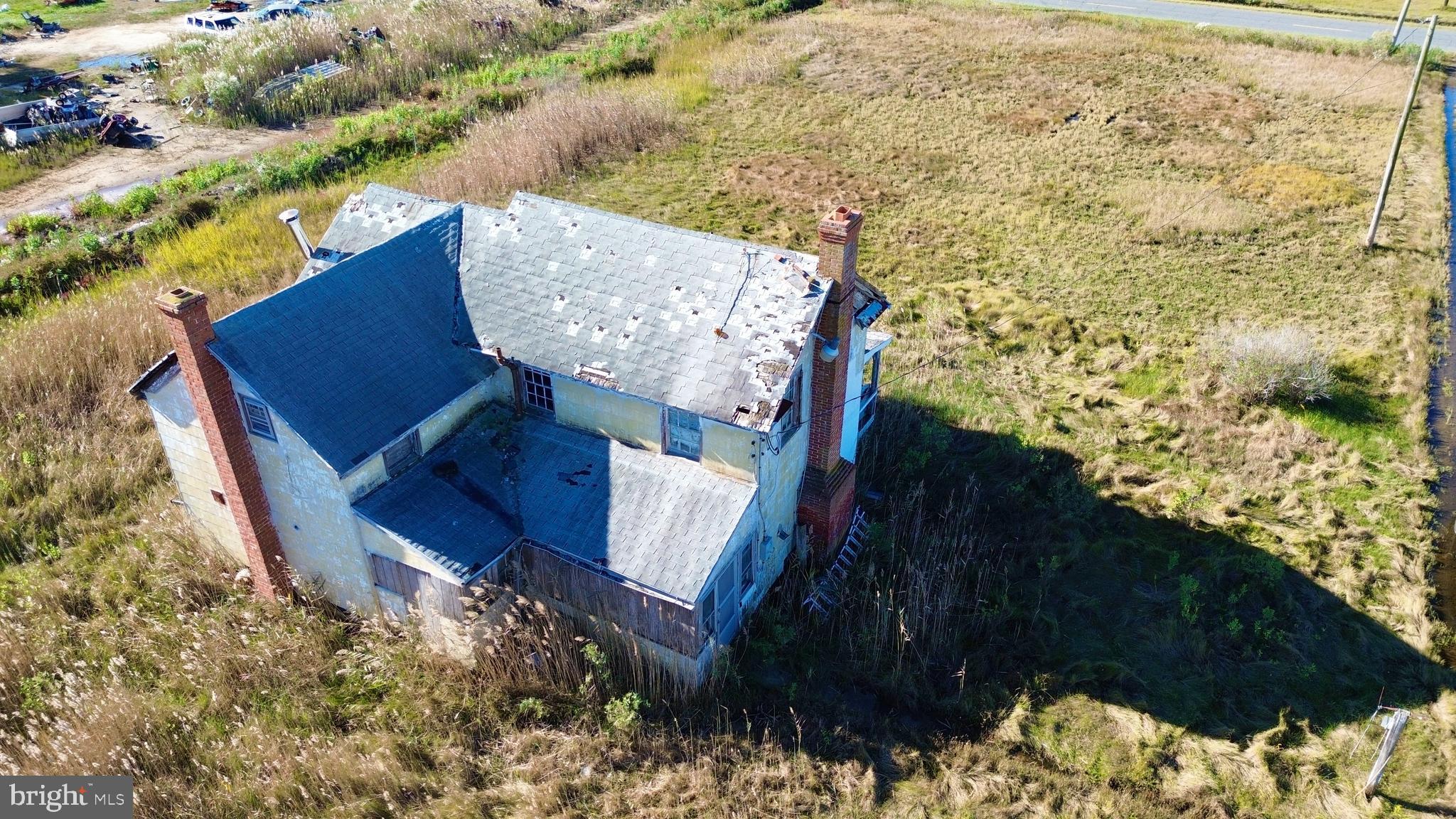 2726 Toddville Road Toddville, MD 21672 - Photo 12 of 14 a view of balcony with furniture