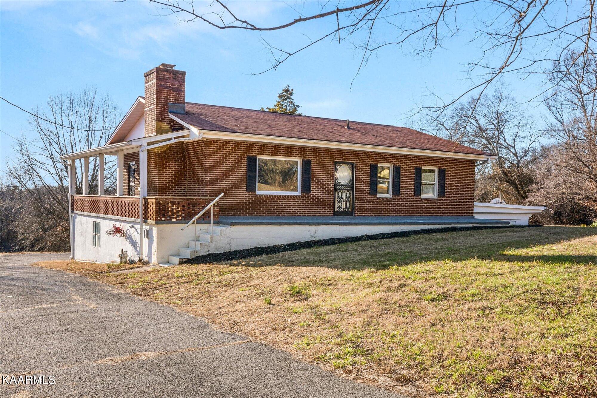01-1525-Riverside-Rd-Knoxville-TN-1