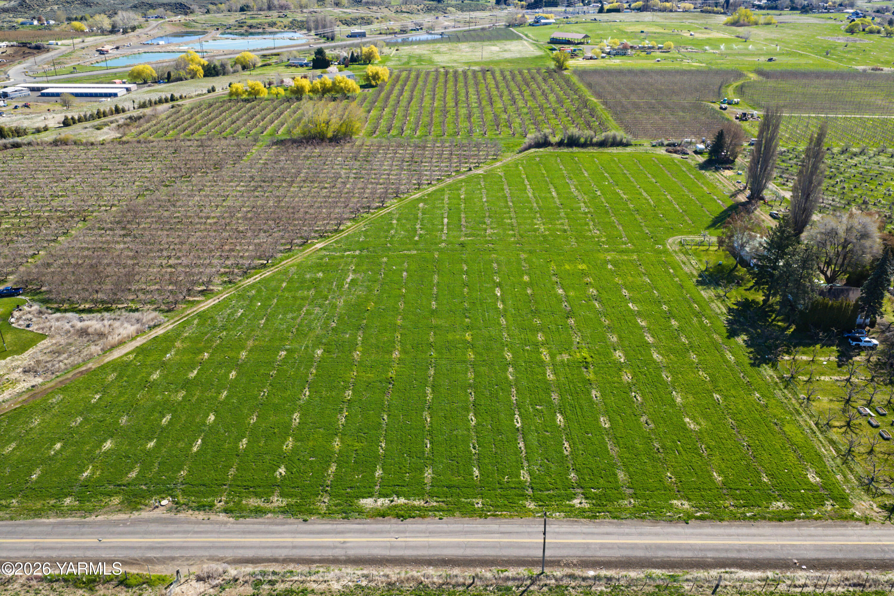 Nka Hiland Road Tieton, WA 98947 - Photo 5 of 6 23_drone