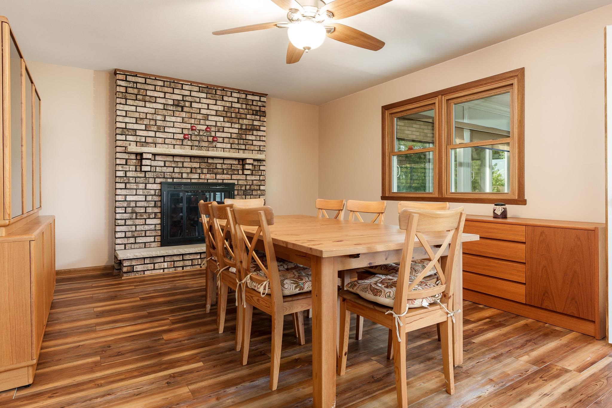 210 McCurry Road Roscoe, IL 61073 - Photo 16 of 77 Gallery Image 16
