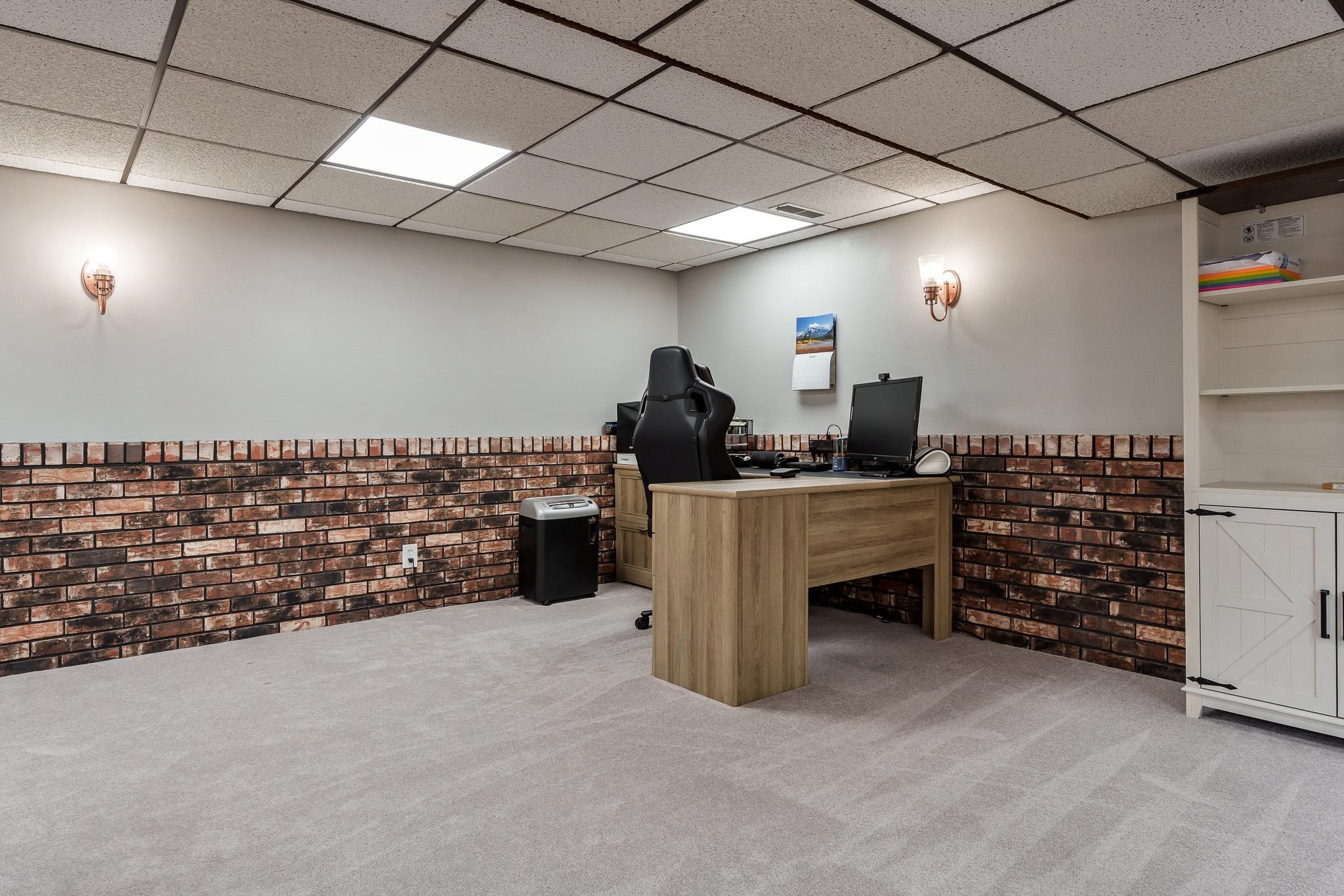 210 McCurry Road Roscoe, IL 61073 - Photo 45 of 77 Gallery Image 45