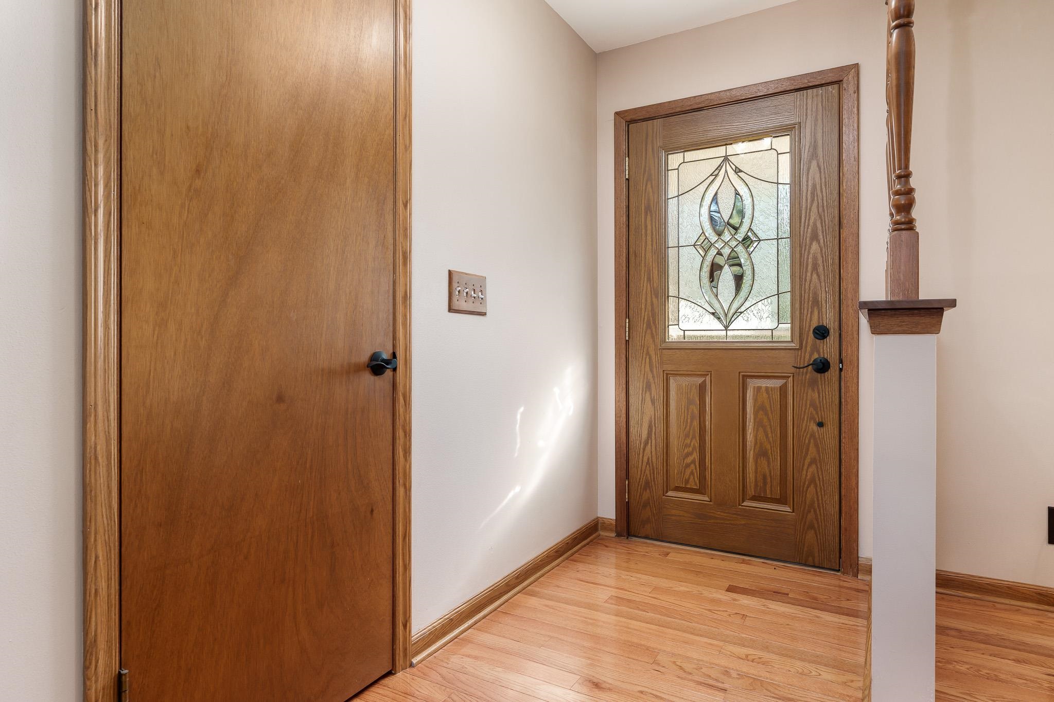 210 McCurry Road Roscoe, IL 61073 - Photo 5 of 77 Gallery Image 5