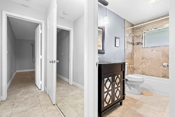 $2,450 | 111 Northwest 31st Street, Pompano Beach, FL 33064