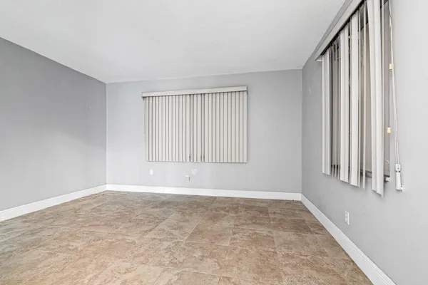 $2,450 | 111 Northwest 31st Street, Pompano Beach, FL 33064