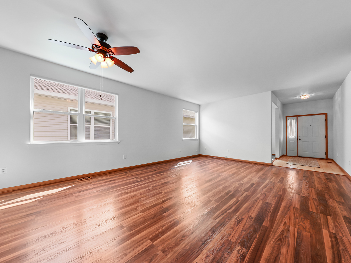 1566 Benzie Circle Romeoville, IL 60446 - Photo 6 of 24