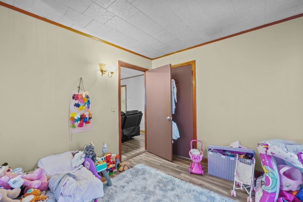 111 Park Street Fall River, MA 02721 - Photo 13 of 37