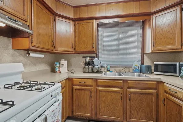 $699,900 | 111 Park Street, Fall River, MA 02721