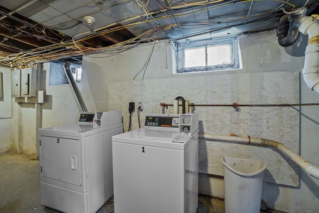 111 Park Street Fall River, MA 02721 - Photo 36 of 37