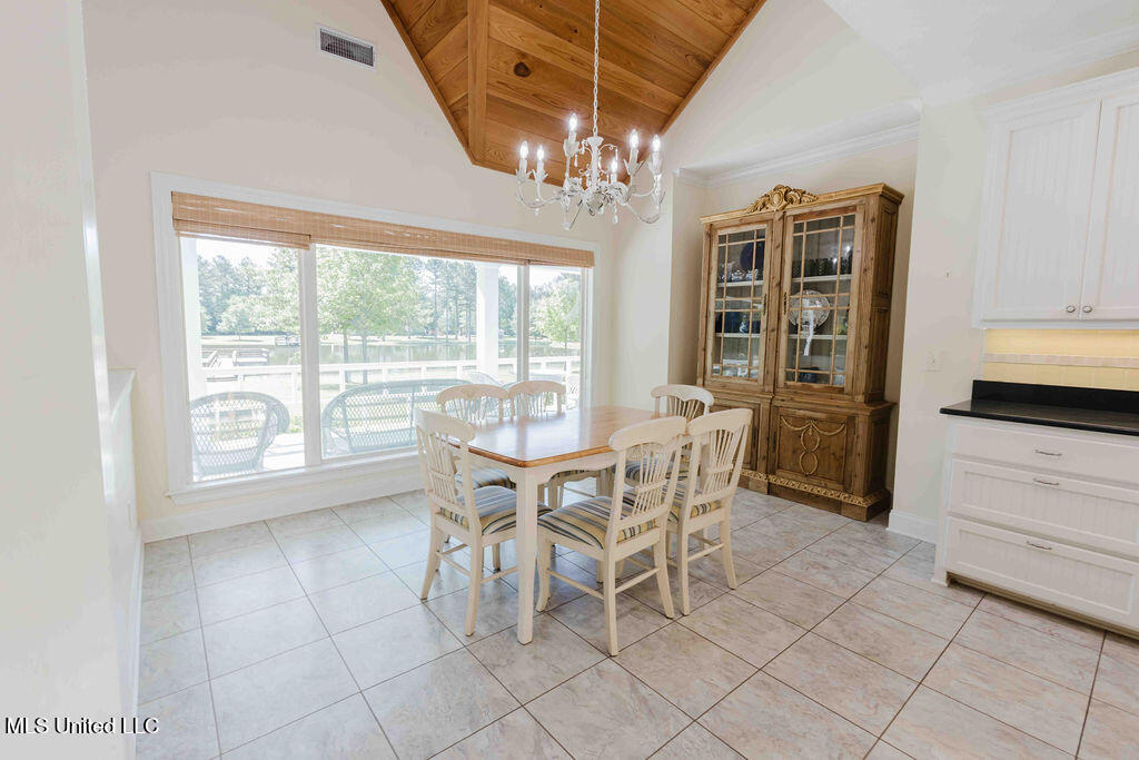 112 BlackBerry Creek Road Flora, MS 39071 - Photo 13 of 63 11