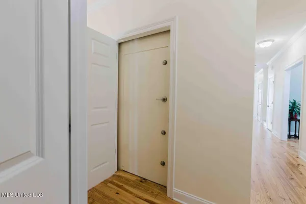 $1,025,000 | 112 BlackBerry Creek Road, Flora, MS 39071