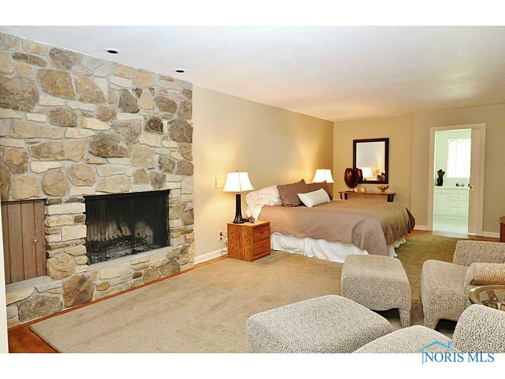 4330 Corey Road Toledo, OH 43623 - Photo 11 of 20 Gallery Image 11
