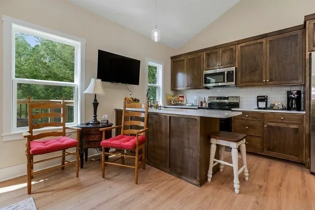 $254,900 | 38 Lakeside Circle, Linn Valley, KS 66040