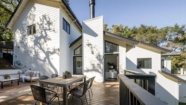 $2,625,000 | 530 Live Oak Lane, Redwood City, CA 94062
