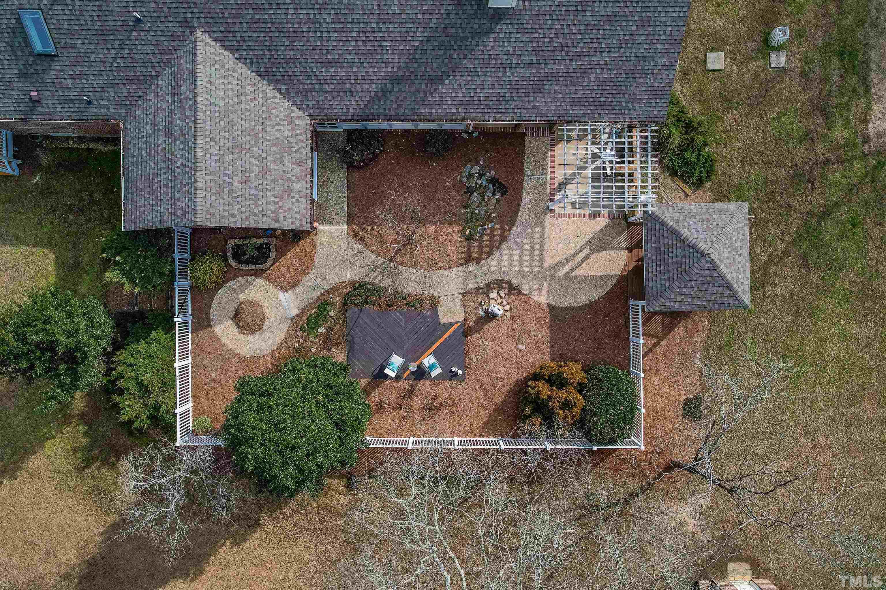 3900 Meadow Field Lane Raleigh, NC 27606 - Photo 25 of 28 Gallery Image 25