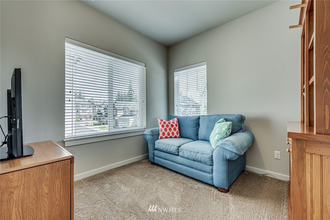 15822 Meridian Avenue South Bothell, WA 98012 - Photo 17 of 34