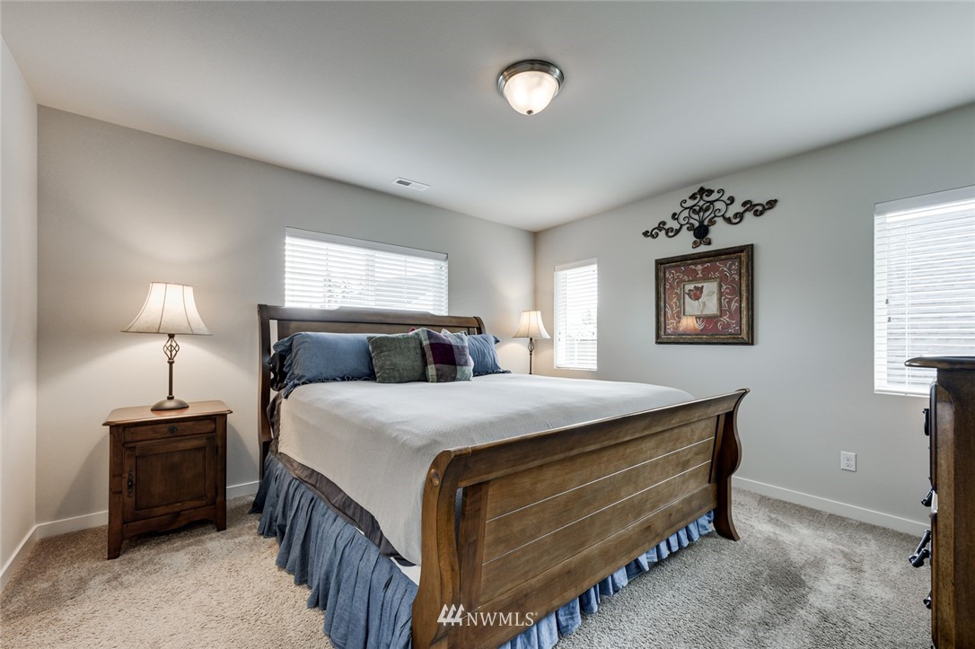 15822 Meridian Avenue South Bothell, WA 98012 - Photo 20 of 34