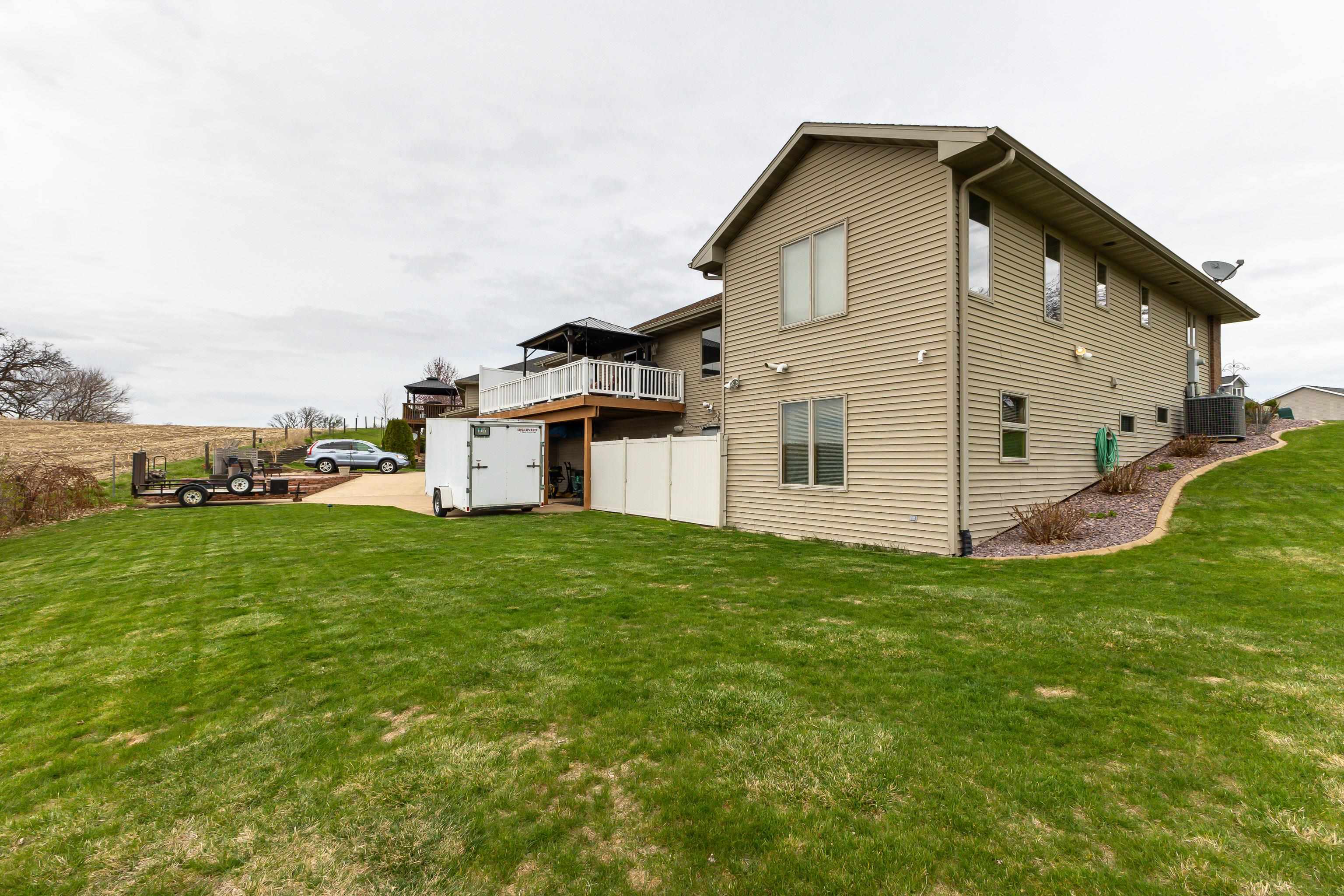 2101 Cheyenne Way Dubuque, IA 52002 - Photo 43 of 43 Gallery Image 43
